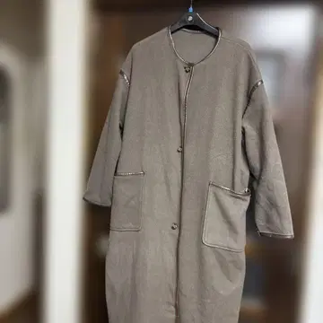 플리스풍 루즈핏 코트