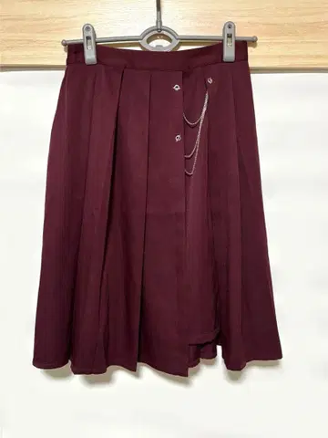 더블 체인 플리츠 스커트