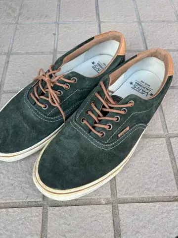 dead stock VANS California era 다크 그린 29