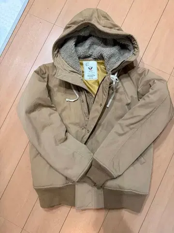 THEUNION 베이지 후드 부착 자켓