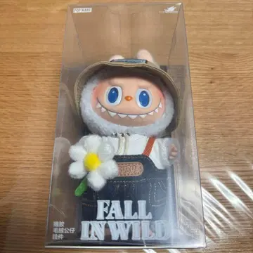 THE MONSTERS FALL IN WILD 라부부 LABUBU