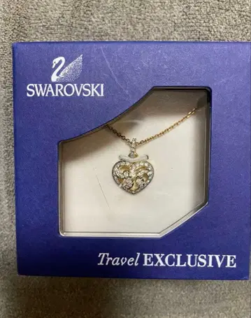 Swarovski 하트 모양 목걸이