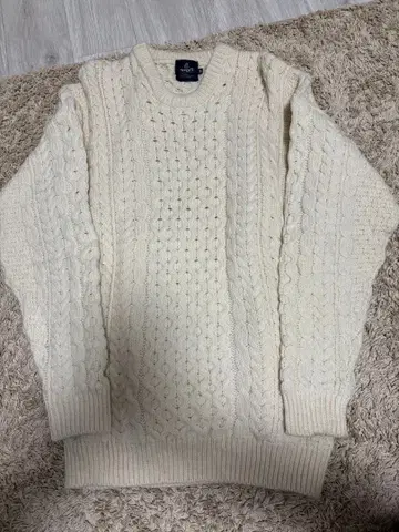 aran 케이블 니트 아이보리