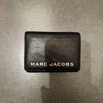 MARC JACOBS 블랙 3단 폴더형 지갑