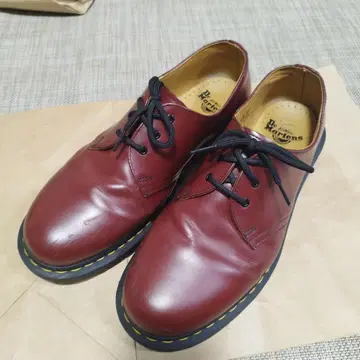 Dr. Martens 닥터마틴 와인 레드 가죽 신발 3홀