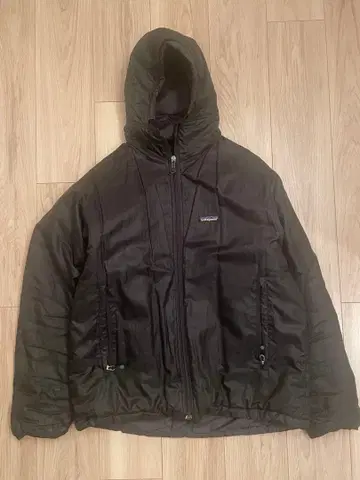 파타고니아 퍼프볼 나일론 자켓