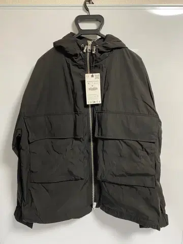 재고 세일 미사용 ZARA 블랙 M 마운틴 후드티