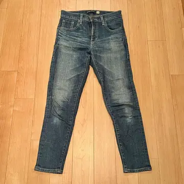 새상품급 LEVI'S HIGH RISE SKINNY 721 size 25