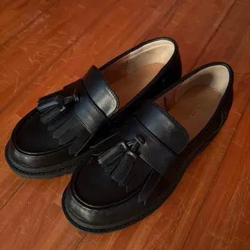 태슬 로퍼 로퍼