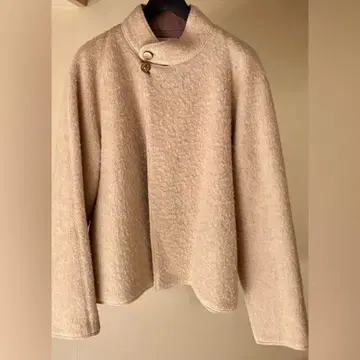 울 스탠드 카라 코트 베이지