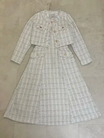 새상품급 노엘라 트위드 셋업 원피스 자켓