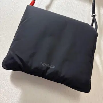 topologie 블랙 가방만