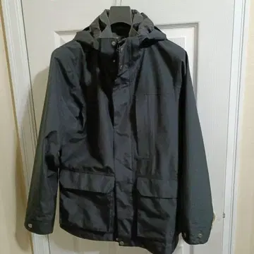 [ 몇 회 착용만 ] 폭스 파이어 마운틴 후드티 블랙 S 사이즈