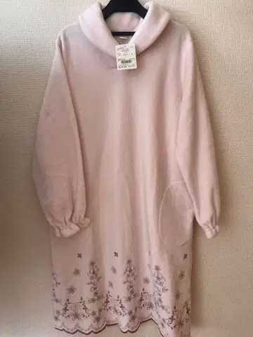 택 포함 새상품  룸웨어