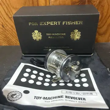 TOY-MACHINE REVOLVER 베이트 낚시릴