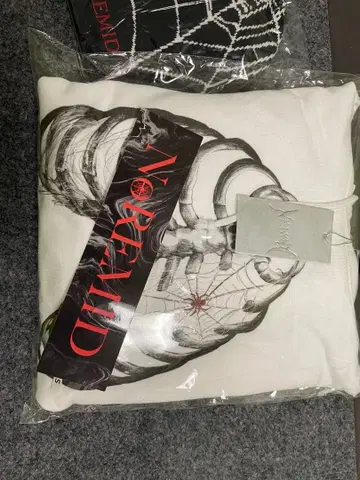 noremid bone 풀오버 파카 화이트