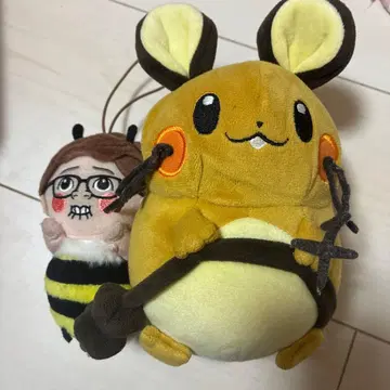 귀 달린 마스코트 봉제 인형