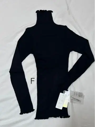 실크 티셔츠 2장 F 사이즈