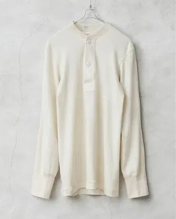 새상품 미군 헨리넥 긴팔 언더셔츠 2버튼 내추럴