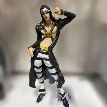 죠죠의 기묘한 모험 피규어 약 25cm