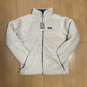 Patagonia 리버서블 사이렌트 다운 자켓