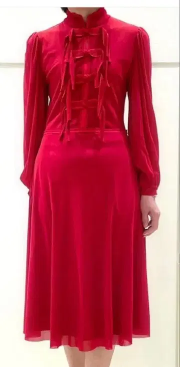 비비안 탄 멋진 새빨간 드레스 미사용품