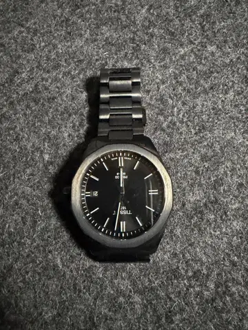 TISSOT PRC 100 솔라 39MM 블랙
