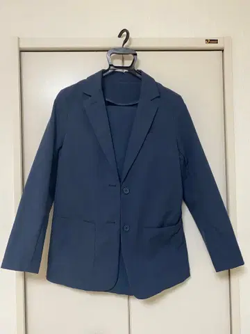 Feel sky 네이비 테일러드 자켓 M 사이즈