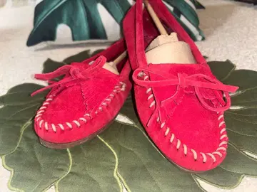 레드 스웨이드 리본 모카신