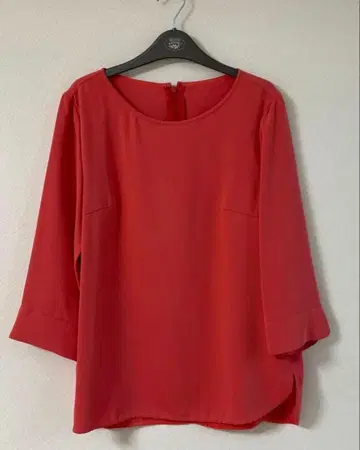 새상품급 일본제 스타일노트 티셔츠 블라우스 연어 오렌지