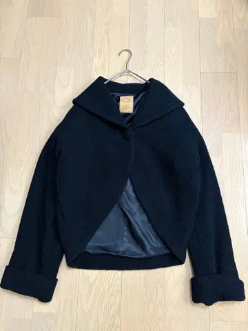 ROMEO GIGLI 로메오 지리 두꺼운 코트