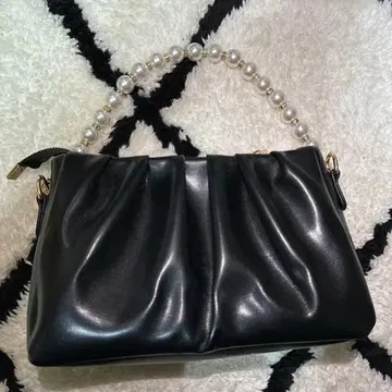 펄 데코레이션 숄더백 블랙