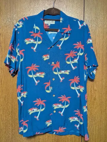 야자수 패턴 반팔 셔츠 파랑