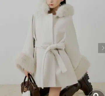 CHICO 퍼 부착 후드 옷깃 멀티 way 케이프 코트