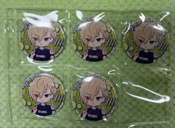 18TRIP 아트 그래프 캔뱃지 쿠라쿠마 시오 5점