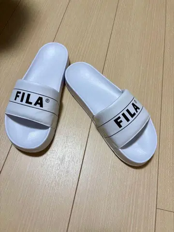 FILA 새상품 로고 드리프터 라인즈 샌들*샤워 샌들 화이트 26