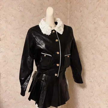 한국 스타일 레이스 카라 부착 블랙 가죽 자켓