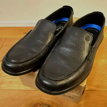 Clarks 남성용 플렉스웨이 스텝 로퍼 슬립온