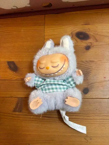 미사용 새상품 귀여운 보라색 러브부 2세대 봉제 인형