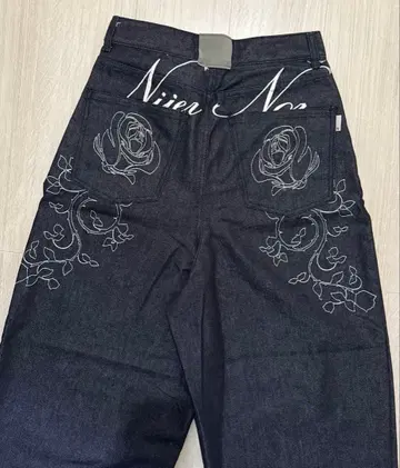 [ NIIER NOR/니아 노아 ] 로즈 벌룬 데님 팬츠