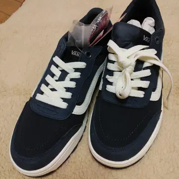 택 포함 새상품 VANS 네이비 스니커즈 25.5cm