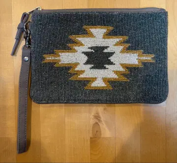 [ 컨디션 최상 ] Swaraj 비즈 자수 클러치백