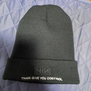 나인 인치 네일즈 니트 모자 블랙