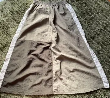 [ CUBE SUGAR ] 롱 스커트 카키 L