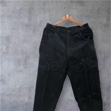 SSZ 블랙 코듀로이 와이드 팬츠