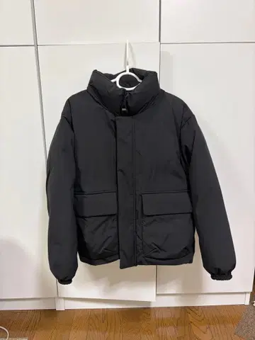 gu 심플 블랙 다운 자켓