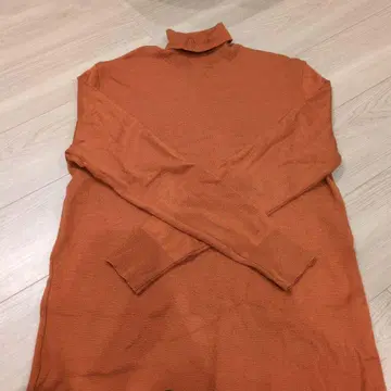 UNITED TOKYO 오렌지 니트 스웨터 사이즈 1