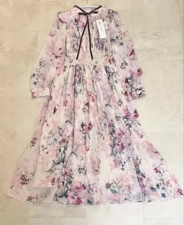 질 바이 스튜어트 빅 시어 플라워 원피스