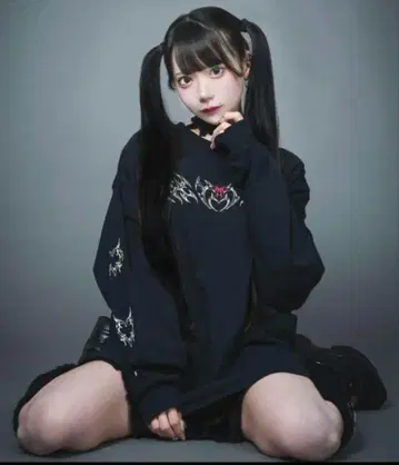 Hauls 악마짱 BIG 롱 티셔츠 블랙