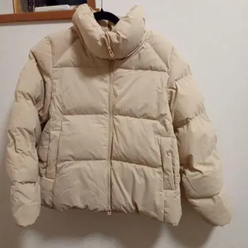 구 베이지 다운